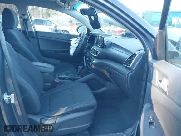 2020 Hyundai Tucson SE z VIN KM8J2CA49LU209117, wystawiony jako IAAI lot #41214916 z przebiegiem Nie podano mil oraz . Historia ofert i sprzedaży dostępna na DreamBid. Obrazek 5.