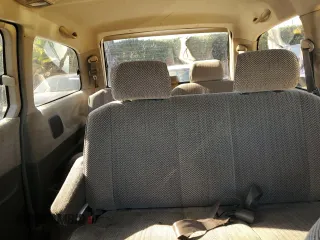 1995 Toyota Previa z VIN JT3AC14R4S1195774, wystawiony jako Copart lot #85697274 z przebiegiem 251 955 mil mil oraz Szkody całkowita. Historia ofert i sprzedaży dostępna na DreamBid. Obrazek 10.