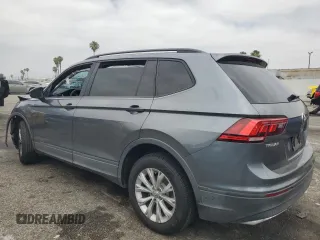 2019 Volkswagen Tiguan S с VIN 3VV1B7AX6KM150585, выставлен на аукционе Copart как лот 59915475 с пробегом 89 729 миль миль и Списание • Salvage title. История ставок и продаж доступна на DreamBid. Изображение 2.