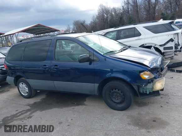 2003 Toyota Sienna LE with VIN 4T3ZF13C83U544926, listed as a IAAI auction lot 41745539 with 184,517 mi miles and . Bid and sale history available at carsss.com. Image 14.