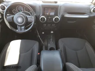 2018 Jeep Wrangler JK Unlimited Sahara with VIN 1C4HJWEG1JL919420, listed as a Copart auction lot 68130694 with 62,130 mi miles and Salvage Title. Bid and sale history available at carsss.com. Image 8.