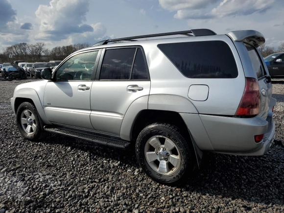 2005 Toyota 4Runner SR5 with VIN JTEZU14R250044370, listed as a Copart auction lot 49092335 with 274,082 mi miles and Salvage Title. Bid and sale history available at carsss.com. Image 2.