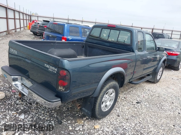 1998 Toyota Tacoma with VIN 4TAWN72N8WZ008439, listed as a IAAI auction lot 42000059 with 197,960 mi miles and . Bid and sale history available at DreamBid. Image 4.