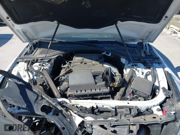 2017 Cadillac CT6 RWD with VIN 1G6KA5RX3HU158908, listed as a IAAI auction lot 41824432 with 71,052 mi miles. Bid and sale history available at carsss.com. Image 10.