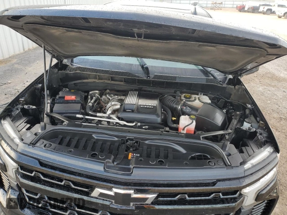 2023 Chevrolet Silverado 1500 RST with VIN 1GCUDEE82PZ183568, listed as a Copart auction lot 73256954 with 30,652 mi miles and Salvage Title. Bid and sale history available at DreamBid. Image 11.