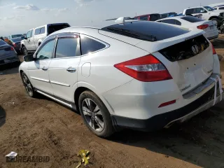 2013 Honda Crosstour EX-L with VIN 5J6TF2H57DL003371, listed as a Copart auction lot 69828994 with 188,305 mi miles and Salvage Title. Bid and sale history available at carsss.com. Image 2.