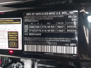 2025 Mercedes-Benz GLE 450 with VIN 4JGFD5KB7SB319795, listed as a IAAI auction lot 42284819 with 3,711 mi miles and . Bid and sale history available at DreamBid. Image 9.
