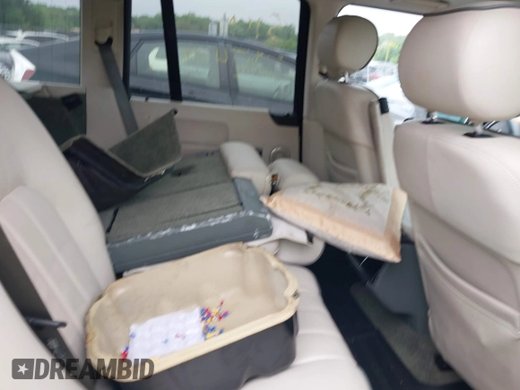2006 Land Rover Range Rover HSE z VIN SALME15476A232384, wystawiony jako IAAI lot #42281896 z przebiegiem Nie podano mil oraz . Historia ofert i sprzedaży dostępna na DreamBid. Obrazek 8.