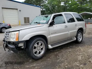 2005 Cadillac Escalade z VIN 1GYEK63N85R256216, wystawiony jako Copart lot #55069885 z przebiegiem 271 740 mil mil oraz Szkoda całkowita • Salvage title. Historia ofert i sprzedaży dostępna na DreamBid. Obrazek 1.