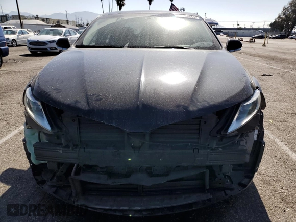 2014 Lincoln MKZ z VIN 3LN6L2GK0ER800286, wystawiony jako Copart lot #57644645 z przebiegiem 130 880 mil mil oraz Szkoda całkowita • Salvage title. Historia ofert i sprzedaży dostępna na DreamBid. Obrazek 5.