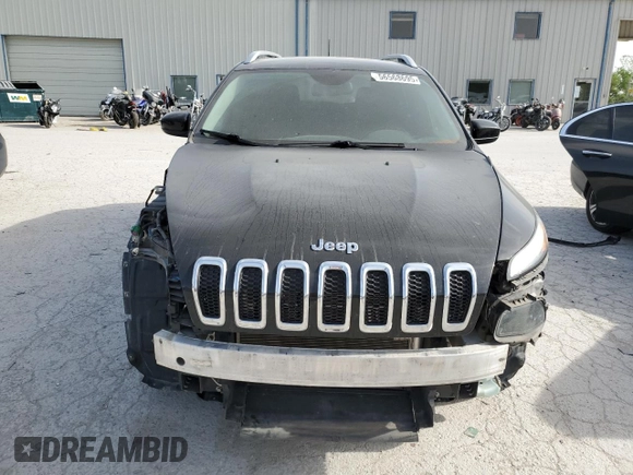 2018 Jeep Cherokee Latitude Tech Connect z VIN 1C4PJLCB8JD537025, wystawiony jako Copart lot #56568695 z przebiegiem 149 071 mil mil oraz Szkoda całkowita • Salvage title. Historia ofert i sprzedaży dostępna na DreamBid. Obrazek 5.