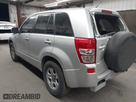 2008 Suzuki Grand Vitara w/Spare & Cargo Covers с VIN JS3TD941X84101254, выставлен на аукционе IAAI как лот 42043908 с пробегом 137 180 миль миль и . История ставок и продаж доступна на DreamBid. Изображение 3.