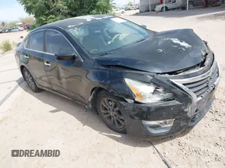 2015 Nissan Altima 2.5 z VIN 1N4AL3AP8FC464532, wystawiony jako IAAI lot #42281952 z przebiegiem 183 411 mil mil oraz . Historia ofert i sprzedaży dostępna na DreamBid. Obrazek 1.