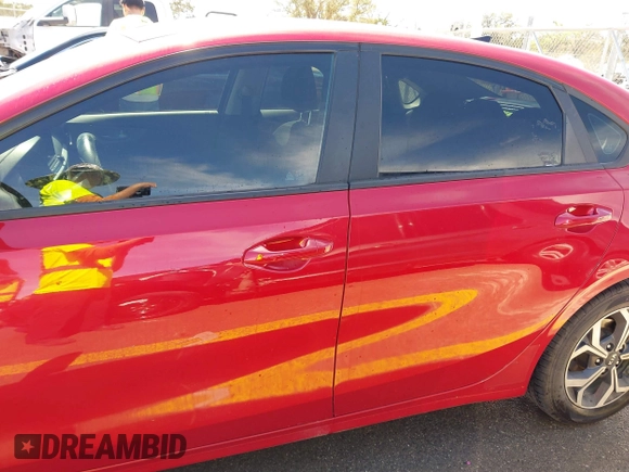 2021 Kia Forte LXS z VIN 3KPF24AD9ME330665, wystawiony jako IAAI lot #41817755 z przebiegiem 93 215 mil mil oraz . Historia ofert i sprzedaży dostępna na DreamBid. Obrazek 14.