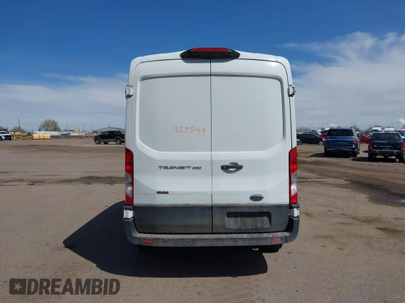 2019 Ford Transit с VIN 1FTYR1CM5KKA70355, выставлен на аукционе IAAI как лот 41923944 с пробегом 158 426 миль миль и . История ставок и продаж доступна на DreamBid. Изображение 16.