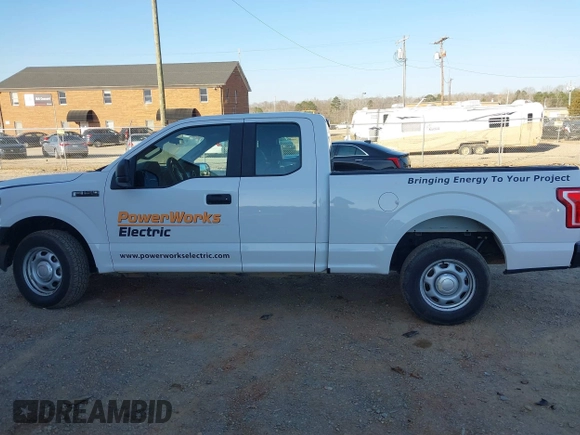 2017 Ford F-150 XL with VIN 1FTEX1C88HFB98232, listed as a IAAI auction lot 41732537 with 209,484 mi miles. Bid and sale history available at carsss.com. Image 14.