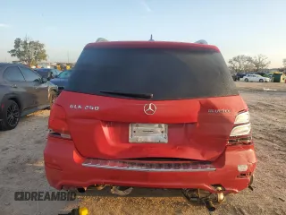 2015 Mercedes-Benz GLK 250 with VIN WDCGG0EB1FG365477, listed as a Copart auction lot 71748494 with 135,522 mi miles and Salvage Title. Bid and sale history available at DreamBid. Image 6.
