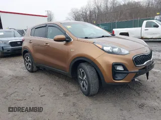 2020 Kia Sportage LX with VIN KNDPMCAC1L7807586, listed as a IAAI auction lot 41485581 with 28,941 mi miles. Bid and sale history available at carsss.com. Image 1.