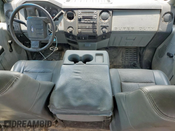 2015 Ford F-250 Lariat with VIN 1FT7W2B65FEB33276, listed as a Copart auction lot 61392365 with 193,284 mi miles and Clean title. Bid and sale history available at DreamBid. Image 8.