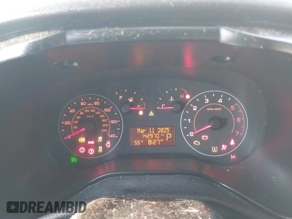2019 Ram ProMaster City Cargo Tradesman z VIN ZFBHRFAB8K6L98752, wystawiony jako IAAI lot #41768646 z przebiegiem 142 970 mil mil oraz . Historia ofert i sprzedaży dostępna na DreamBid. Obrazek 7.