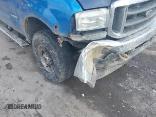 2004 Ford F-350 XL с VIN 1FTSW31P04EC89748, выставлен на аукционе IAAI как лот 41399379 с пробегом 199 421 миль миль и . История ставок и продаж доступна на DreamBid. Изображение 6.