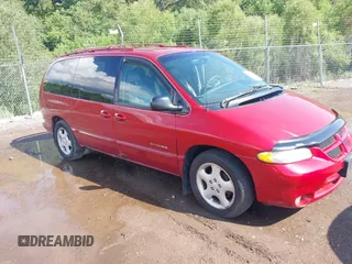 2000 Dodge Caravan ES z VIN 1B4GP74L3YB630549, wystawiony jako IAAI lot #42547442 z przebiegiem 103 590 mil mil oraz . Historia ofert i sprzedaży dostępna na DreamBid. Obrazek 1.