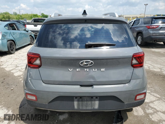 2022 Hyundai Venue SEL with VIN KMHRC8A39NU132790, listed as a Copart auction lot 58782655 with 39,532 mi miles and Salvage title. Bid and sale history available at DreamBid. Image 6.