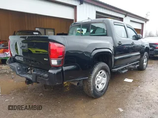 2018 Toyota Tacoma SR with VIN 3TMCZ5AN3JM184455, listed as a IAAI auction lot 41446859 with 44,187 mi miles and . Bid and sale history available at DreamBid. Image 4.
