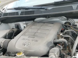 2013 Toyota Tundra with VIN 5TFUW5F10DX296129, listed as a IAAI auction lot 38901734 with 216,138 mi miles and . Bid and sale history available at DreamBid. Image 18.
