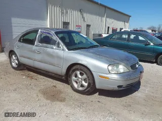 2002 Mercury Sable GS with VIN 1MEFM50U52A635368, listed as a IAAI auction lot 41770175 with 226,296 mi miles. Bid and sale history available at carsss.com. Image 1.