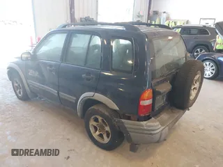 2002 Chevrolet Tracker ZR2 with VIN 2CNBJ734X26952345, listed as a IAAI auction lot 42577990 with 195,007 mi miles and . Bid and sale history available at DreamBid. Image 3.