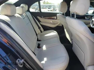 2022 Mercedes-Benz E-Class E 350 with VIN W1KZF8DB9NB025609, listed as a Copart auction lot 51871445 with 65,539 mi miles and Salvage Title. Bid and sale history available at carsss.com. Image 10.