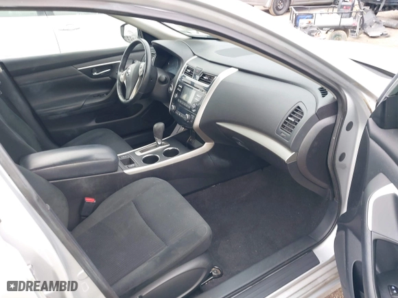2015 Nissan Altima 2.5 with VIN 1N4AL3AP5FC262974, listed as a IAAI auction lot 41876216 with 96,977 mi miles. Bid and sale history available at carsss.com. Image 5.