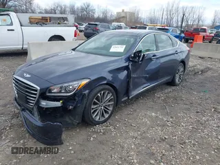 2015 Hyundai Genesis 3.8L with VIN KMHGN4JE4FU093636, listed as a IAAI auction lot 42021732 with 130,512 mi miles. Bid and sale history available at carsss.com. Image 6.