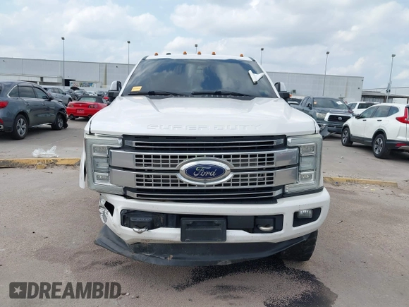 2017 Ford F-250 Lariat with VIN 1FT7W2BTXHEB75967, listed as a IAAI auction lot 42241525 with 181,780 mi miles and . Bid and sale history available at DreamBid. Image 12.