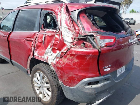2016 Jeep Cherokee Limited z VIN 1C4PJMDS5GW226671, wystawiony jako IAAI lot #42249438 z przebiegiem 163 204 mil mil oraz . Historia ofert i sprzedaży dostępna na DreamBid. Obrazek 6.