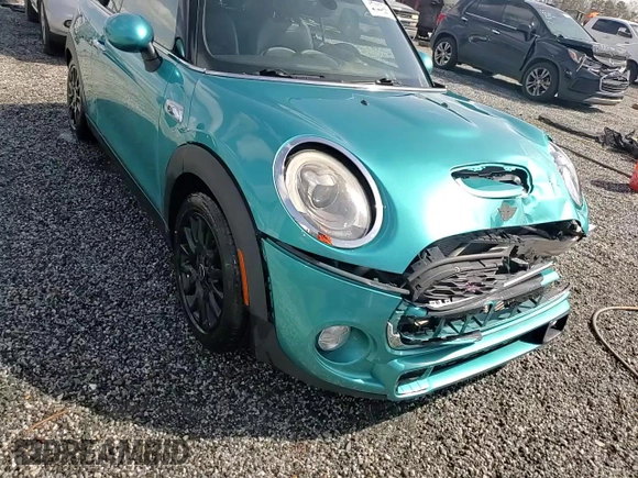 2016 MINI Convertible S with VIN WMWWG9C59G3A92347, listed as a Copart auction lot 47449015 with 79,860 mi miles and Salvage Title. Bid and sale history available at DreamBid. Image 13.