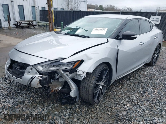 2020 Nissan Maxima SV with VIN 1N4AA6CV0LC371003, listed as a IAAI auction lot 41557058 with 31,730 mi miles. Bid and sale history available at carsss.com. Image 18.