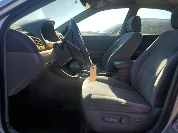 2004 Toyota Camry LE with VIN 4T1BE32K64U936757, listed as a Copart auction lot 88577665 with 232,354 mi miles and Salvage Title. Bid and sale history available at carsss.com. Image 7.