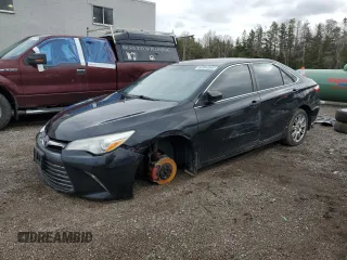 2015 Toyota Camry XLE z VIN 4T1BF1FK7FU498457, wystawiony jako Copart lot #52054965 z przebiegiem 230 413 mil mil oraz Czysty tytuł • Clean title. Historia ofert i sprzedaży dostępna na DreamBid. Obrazek 1.