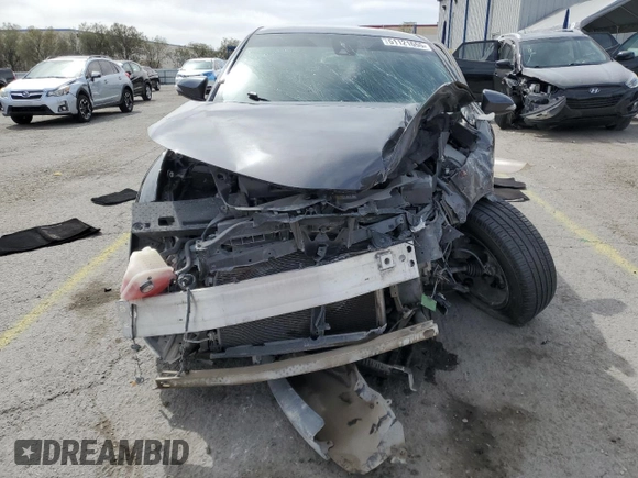 2019 Toyota C-HR XLE z VIN NMTKHMBX2KR096795, wystawiony jako Copart lot #51121655 z przebiegiem 39 679 mil mil oraz Nie do naprawy • Non repairable. Historia ofert i sprzedaży dostępna na DreamBid. Obrazek 5.