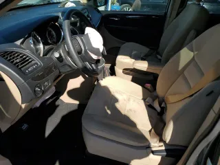 2016 Dodge Grand Caravan SE with VIN 2C4RDGBG9GR235785, listed as a Copart auction lot 48215355 with 19,923 mi miles and Clean Title. Bid and sale history available at DreamBid. Image 7.