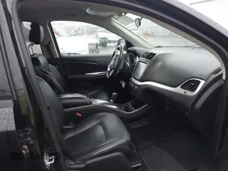 2018 Dodge Journey GT z VIN 3C4PDDEG1JT464158, wystawiony jako IAAI lot #41930602 z przebiegiem 111 954 mil mil oraz . Historia ofert i sprzedaży dostępna na DreamBid. Obrazek 5.