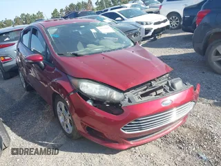 2015 Ford Fiesta SE z VIN 3FADP4EJ4FM163901, wystawiony jako IAAI lot #41819047 z przebiegiem Nie podano mil oraz . Historia ofert i sprzedaży dostępna na DreamBid. Obrazek 1.