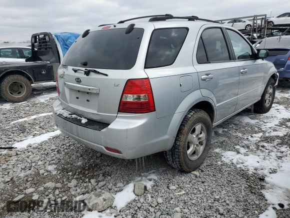 2007 Kia Sorento EX z VIN KNDJC736675715740, wystawiony jako Copart lot #46167665 z przebiegiem 156 475 mil mil oraz Szkoda całkowita • Salvage title. Historia ofert i sprzedaży dostępna na DreamBid. Obrazek 3.