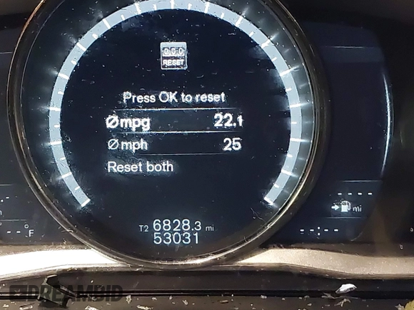 2017 Volvo S60 Inscription with VIN LYV402HK1HB129530, listed as a IAAI auction lot 41381620 with 53,031 mi miles. Bid and sale history available at carsss.com. Image 15.