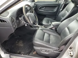 2001 Volvo V40 z VIN YV1VW29581F738166, wystawiony jako Copart lot #86166264 z przebiegiem 83 518 mil mil oraz Tytuł czysty. Historia ofert i sprzedaży dostępna na DreamBid. Obrazek 7.