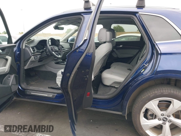 2021 Audi Q5 Premium Plus with VIN WA1BAAFY8M2022843, listed as a IAAI auction lot 42056110 with 32,036 mi miles and . Bid and sale history available at DreamBid. Image 8.