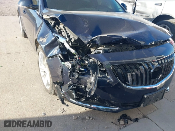 2016 Buick Regal Premium II with VIN 2G4GT5GX7G9148499, listed as a IAAI auction lot 40478560 with 82,804 mi miles. Bid and sale history available at carsss.com. Image 6.