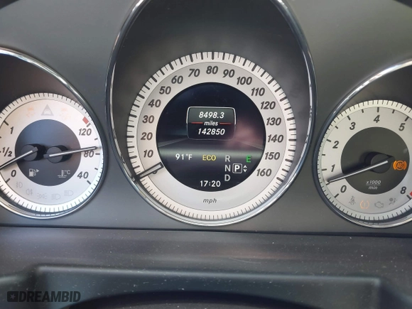 2013 Mercedes-Benz GLK-Class GLK 350 with VIN WDCGG5HB9DF974618, listed as a IAAI auction lot 41865083 with 142,850 mi miles. Bid and sale history available at carsss.com. Image 7.